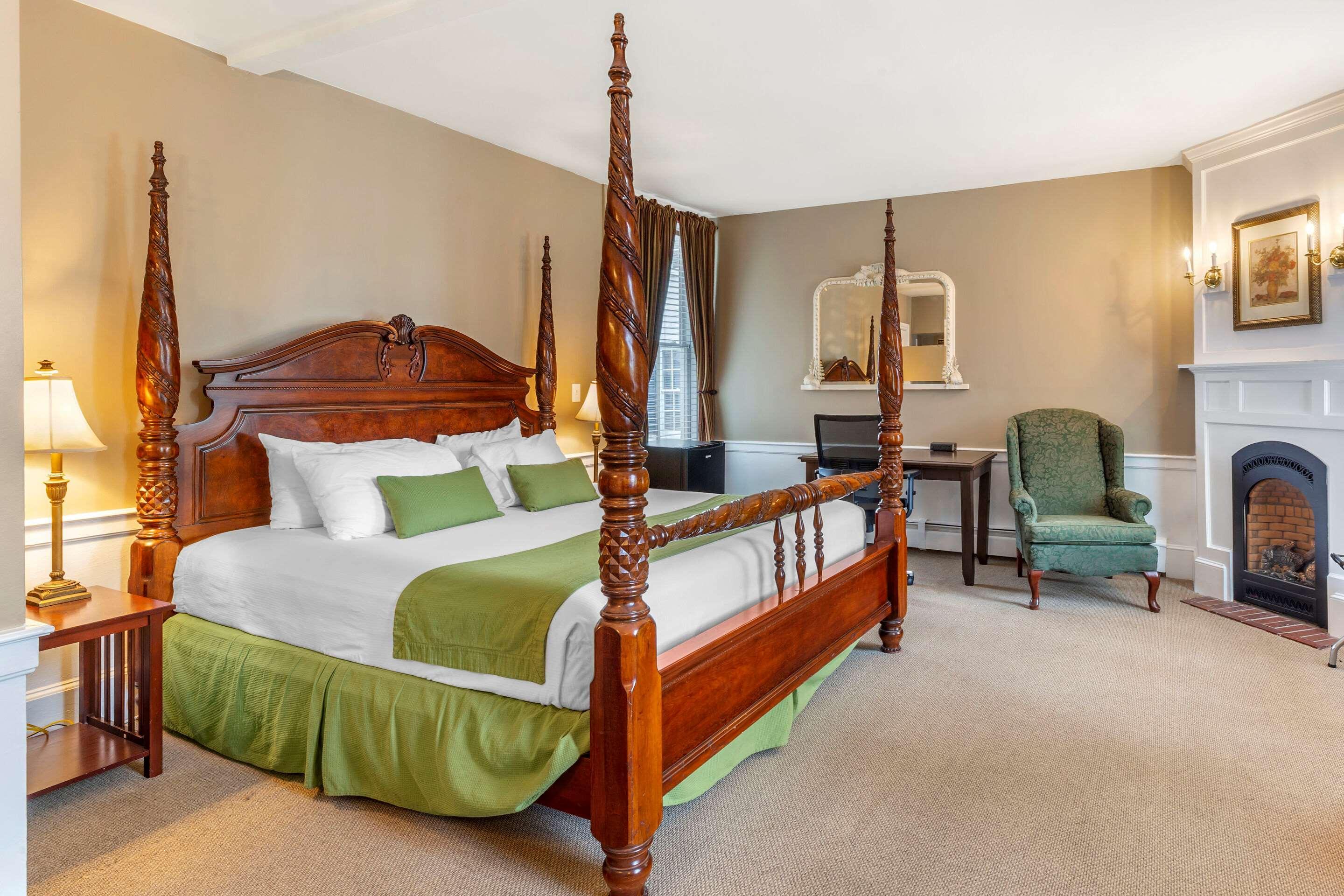 Essex Street Inn & Suites, Ascend Hotel Collection Ньюберипорт Экстерьер фото