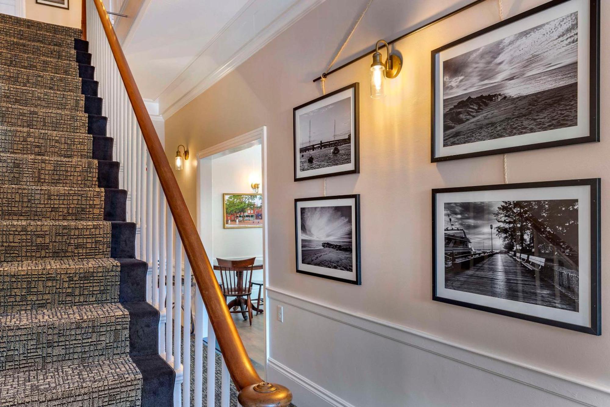 Essex Street Inn & Suites, Ascend Hotel Collection Ньюберипорт Экстерьер фото