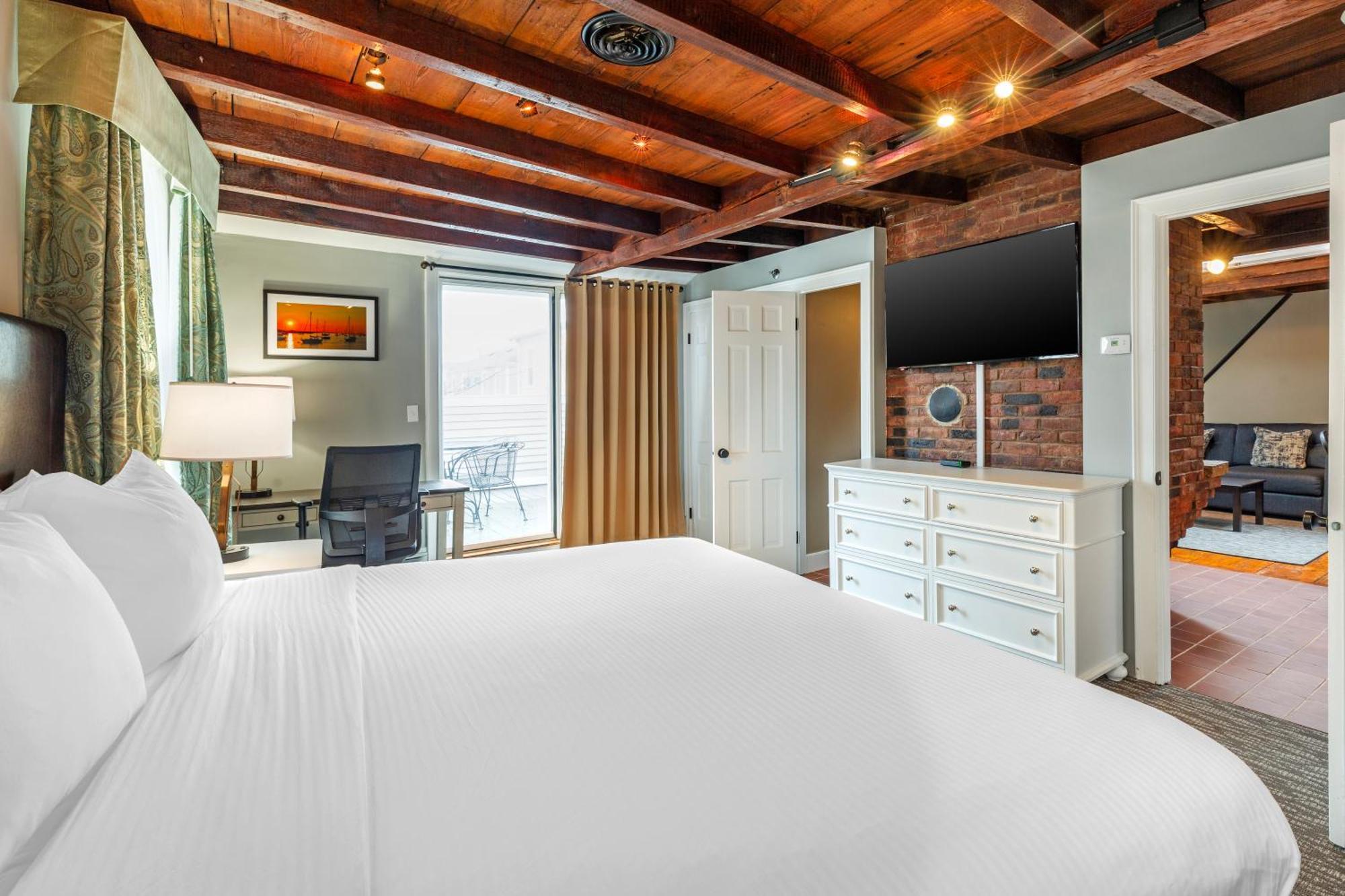 Essex Street Inn & Suites, Ascend Hotel Collection Ньюберипорт Экстерьер фото